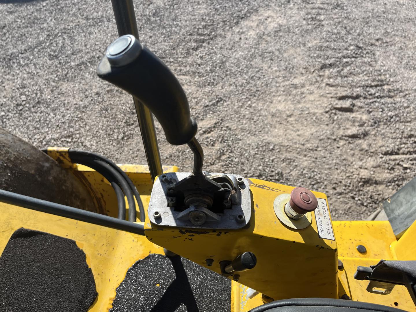 ./imagenes/INVOICE/2019/15339/COMPACTADOR VIBROMAX (16).JPG